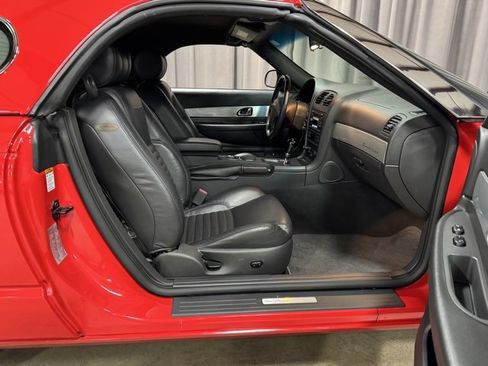 Used 2002 Ford Thunderbird image 10