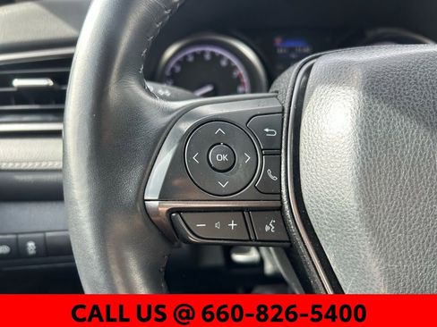 Used 2024 Toyota Camry SE image 10