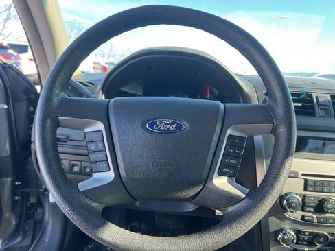 Used 2010 Ford Fusion SE image 13