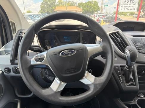 Used 2015 Ford Transit 350 XLT RWD image 26