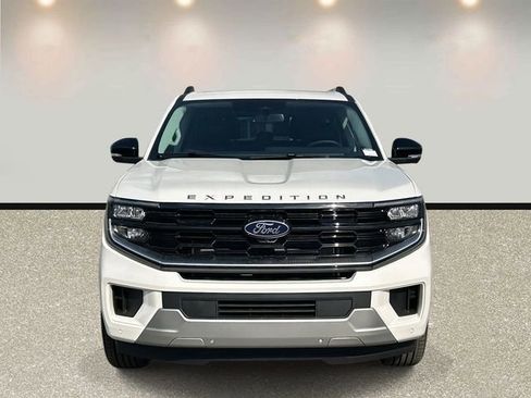 New 2026 Ford Expedition Max Platinum w/ Platinum Ultimate Package image 2