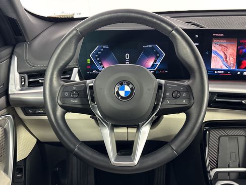 Used 2026 BMW X1 xDrive28i w/ Technology Package AWD/4WD image 11