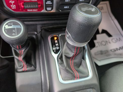 Used 2021 Jeep Wrangler Unlimited Rubicon image 20