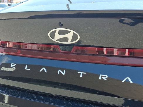 New 2026 Hyundai Elantra Sport FWD image 11