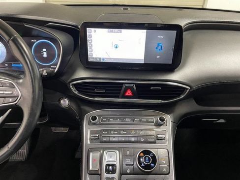 Used 2022 Hyundai Santa Fe Limited AWD/4WD image 19