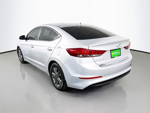 Used 2018 Hyundai Elantra SEL image 7