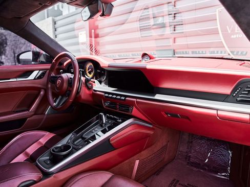 Used 2021 Porsche 911 Turbo S AWD/4WD image 37