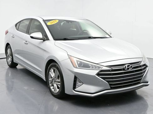 Used 2019 Hyundai Elantra SEL w/ Cargo Package image 2