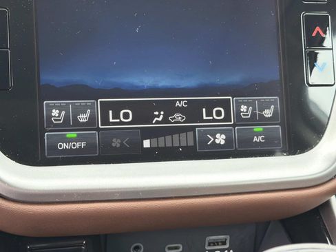 Certified 2025 Subaru Outback Touring XT w/ Popular Package #2 AWD/4WD image 35