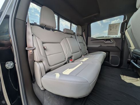 Used 2025 GMC Sierra 1500 SLT w/ SLT Premium Plus Package image 19