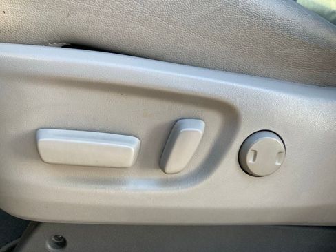 Used 2020 Toyota Sienna XLE image 13