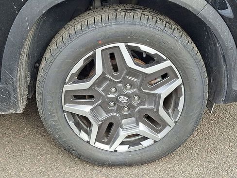 Used 2023 Hyundai Santa Fe Limited image 8