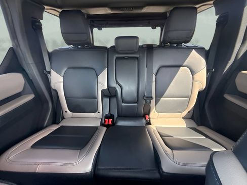 Used 2022 Ford Bronco Wildtrak AWD/4WD image 6