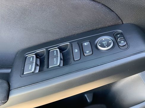 Used 2025 Honda Civic Sport image 11