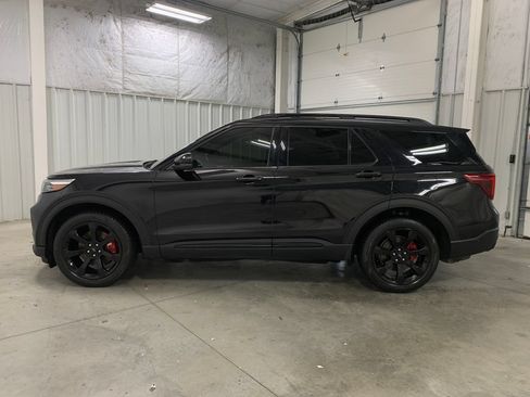Used 2020 Ford Explorer ST w/ ST Street Pack AWD/4WD image 3