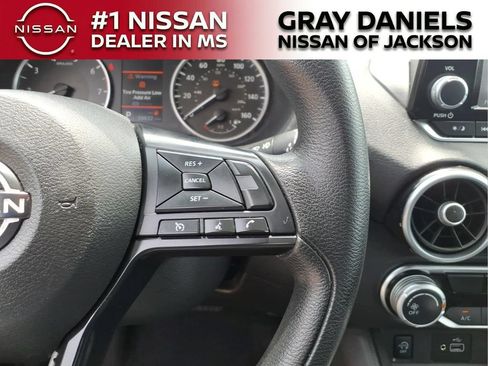 Used 2024 Nissan Sentra S FWD image 14