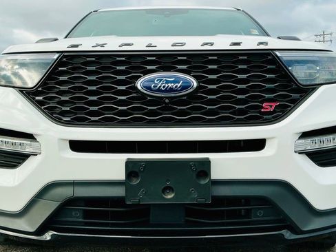 Used 2021 Ford Explorer ST w/ Equipment Group 401A AWD/4WD image 4