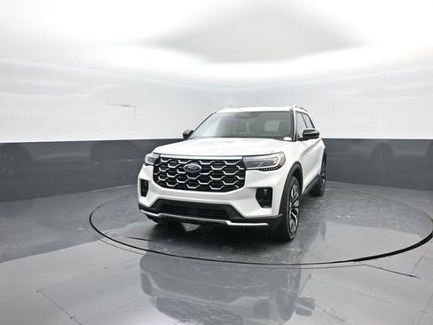 New 2026 Ford Explorer Platinum w/ LUX Leather Package image 3