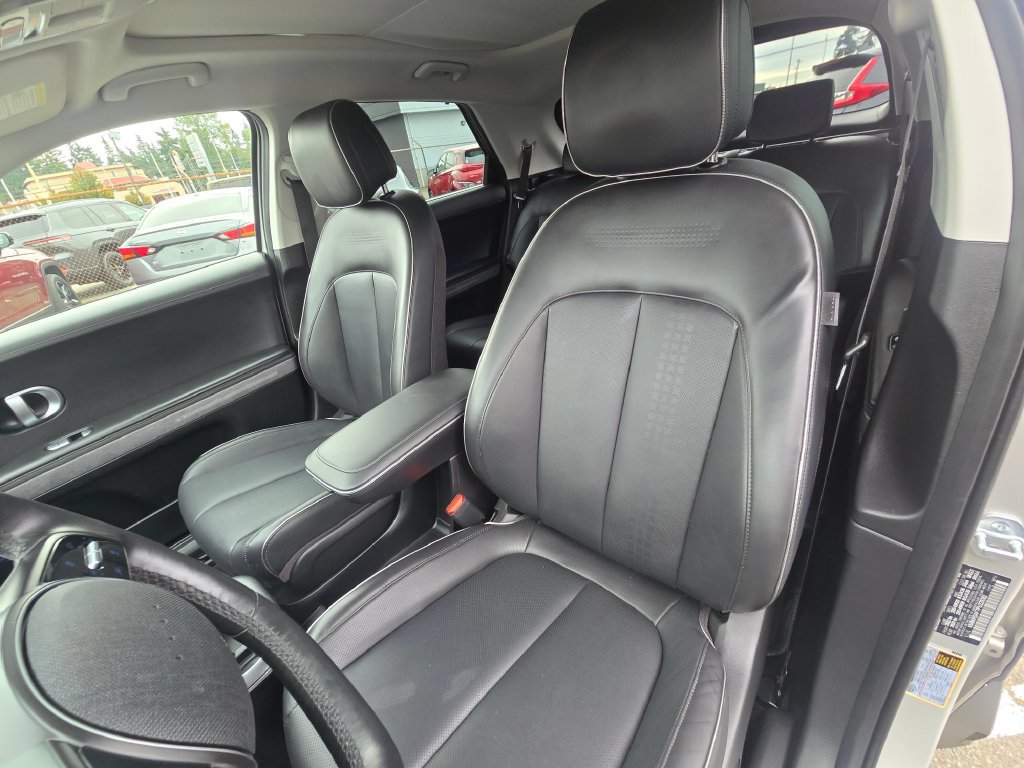 Used 2023 Hyundai Ioniq 5 Limited AWD/4WD image 22