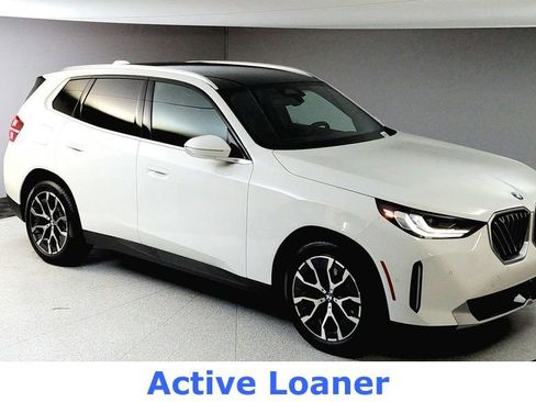 Used 2025 BMW X3 xDrive30i w/ Convenience Package AWD/4WD image 9