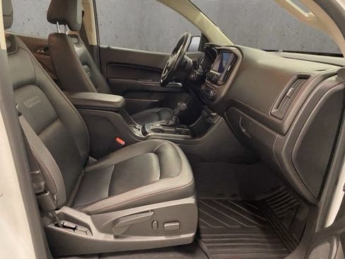 Used 2020 GMC Canyon All Terrain w/ All Terrain X Package AWD/4WD image 21