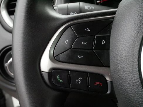 Used 2022 Jeep Renegade Latitude image 26