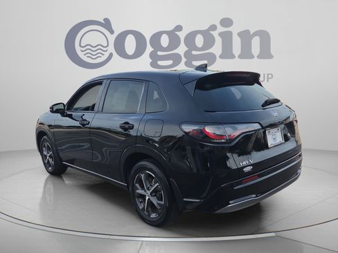 Certified 2025 Honda HR-V EX-L image 3