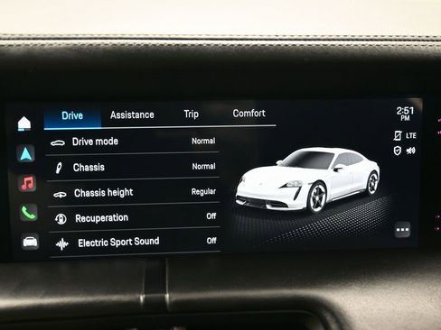 Used 2020 Porsche Taycan 4S image 25