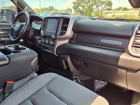 Used 2021 RAM 1500 Big Horn AWD/4WD image 11