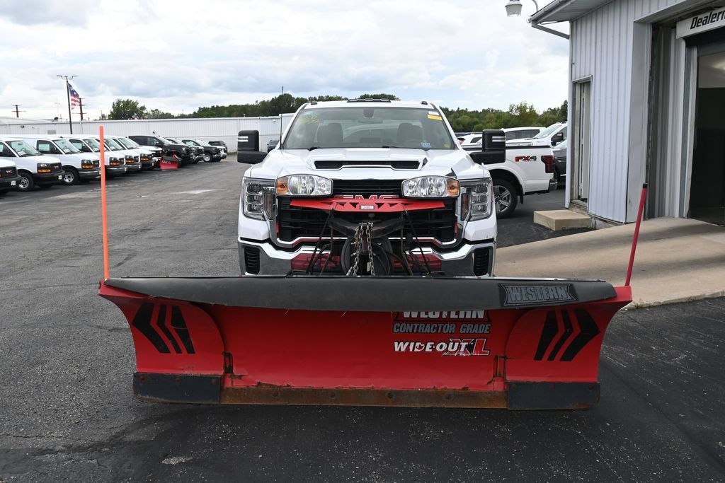 Used 2021 GMC Sierra 3500 4x4 Crew Cab w/ Convenience Package image 9