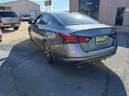 Used 2021 Nissan Altima 2.5 SR image 7