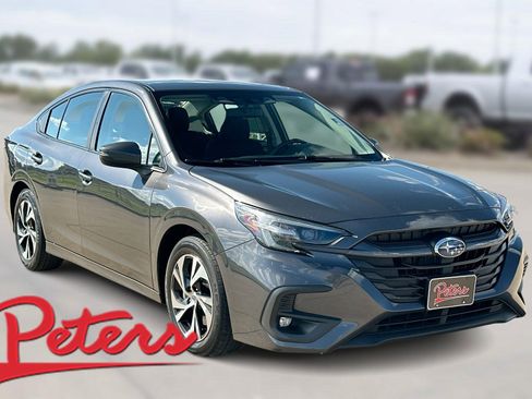 Used 2024 Subaru Legacy Premium image 1