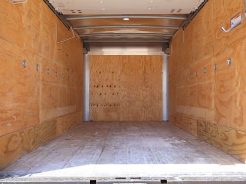 Used 2020 Chevrolet Express 3500 w/ Power Convenience Package RWD image 13