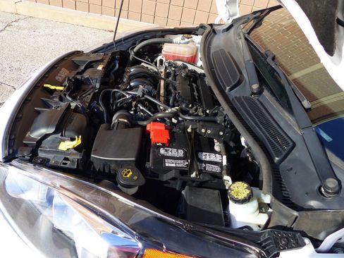 Used 2018 Ford Fiesta SE image 17