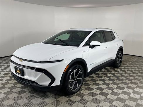 New 2026 Chevrolet Equinox EV LT image 1