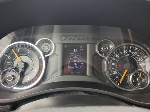 Used 2020 RAM 5500 Tradesman w/ Max Tow Package image 23