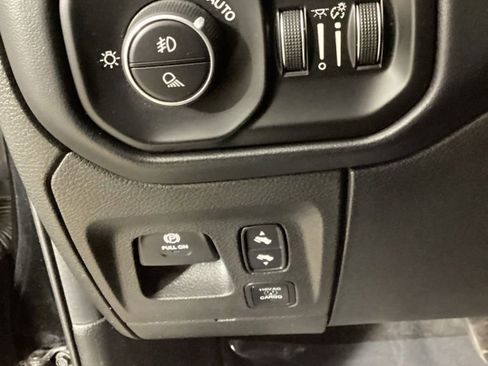 Used 2021 RAM 1500 Limited w/ Night Edition AWD/4WD image 18