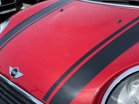 Used 2017 MINI Cooper Clubman ALL4 AWD/4WD image 10