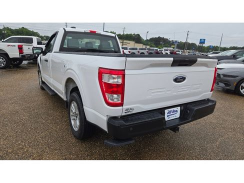 Used 2023 Ford F150 XL RWD image 3
