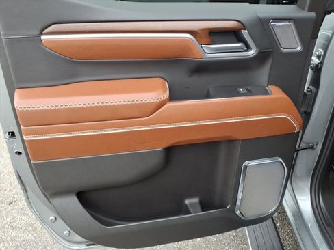 Used 2025 GMC Sierra 1500 Denali Ultimate image 19