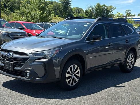 Certified 2024 Subaru Outback Premium AWD/4WD image 3
