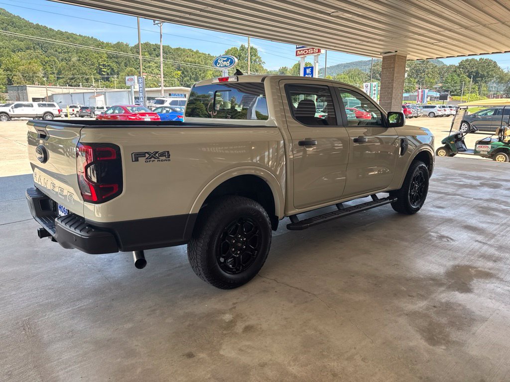 New 2026 Ford Ranger XLT w/ Equipment Group 301A High AWD/4WD image 4
