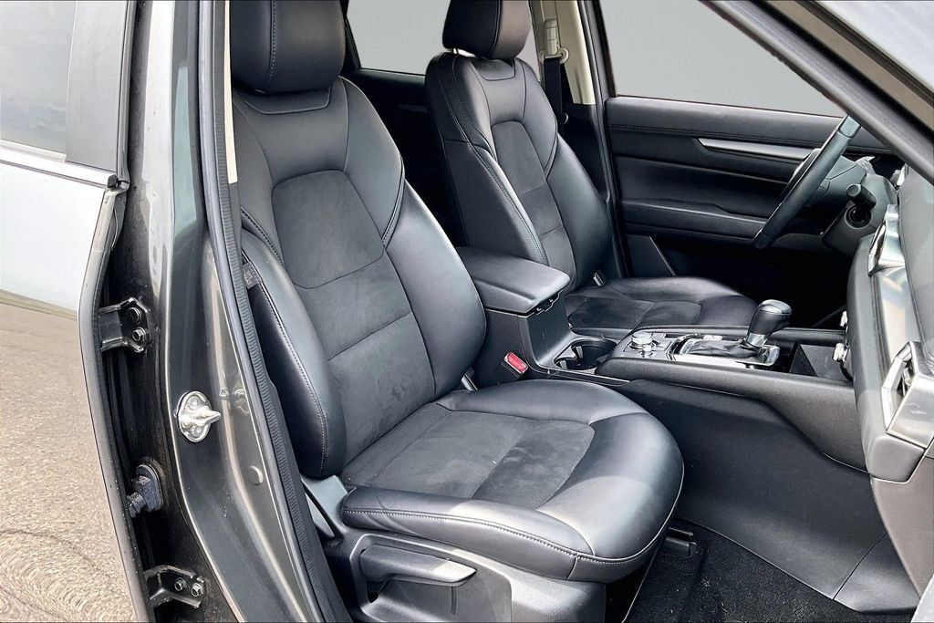 Used 2020 MAZDA CX-5 Touring FWD image 7