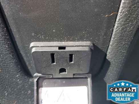 Used 2017 Jeep Wrangler Unlimited Sahara image 33