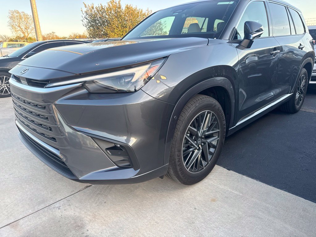 Certified 2026 Lexus TX 350 AWD w/ Technology Package image 1