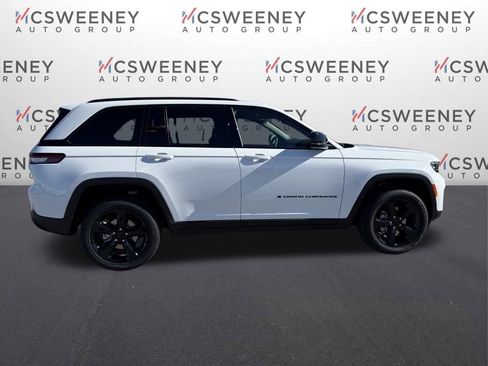 New 2025 Jeep Grand Cherokee Laredo RWD image 6