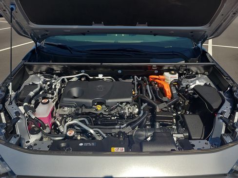 Certified 2025 Toyota RAV4 SE AWD/4WD image 31