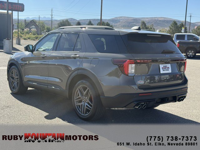 Used 2026 Ford Explorer ST AWD/4WD image 5