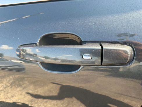 Used 2021 Chevrolet Equinox LT AWD/4WD image 57