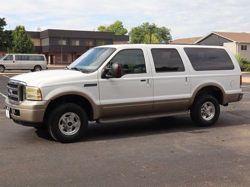 Used 2005 Ford Excursion Eddie Bauer AWD/4WD image 10